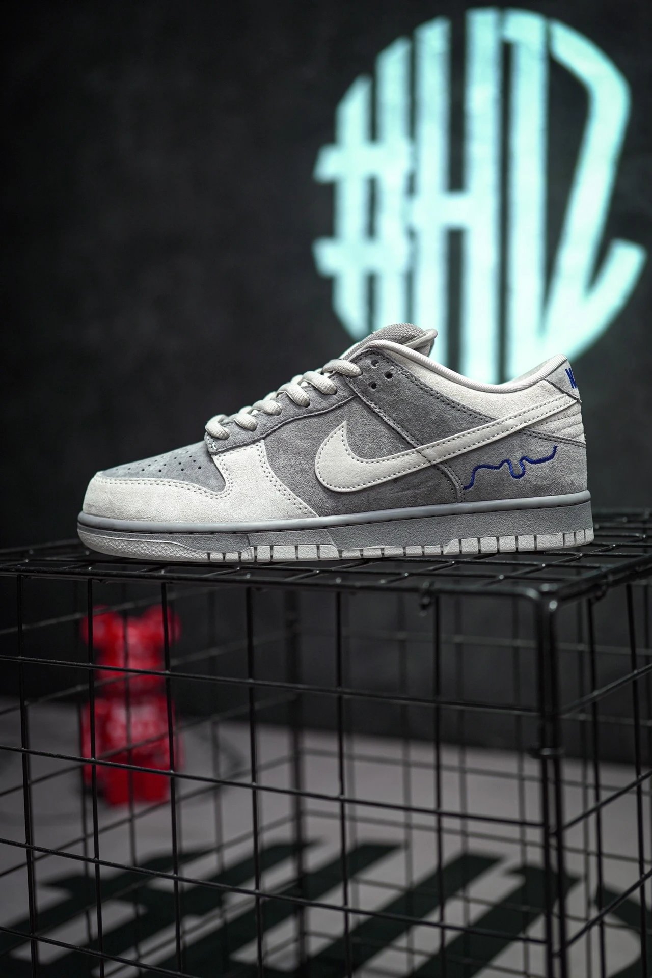 NIKE SB Dunk Low London