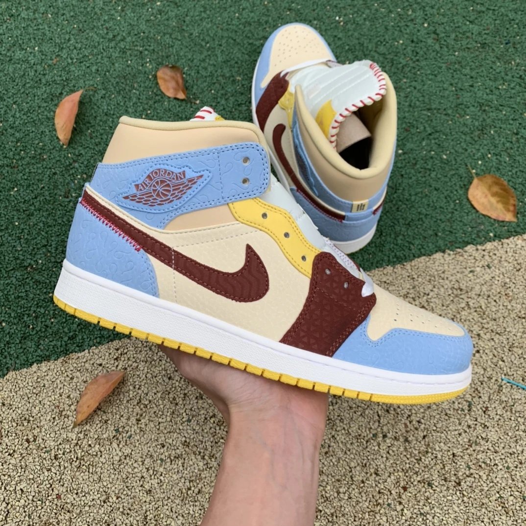 Air Jordan 1 Mid Sneakers
