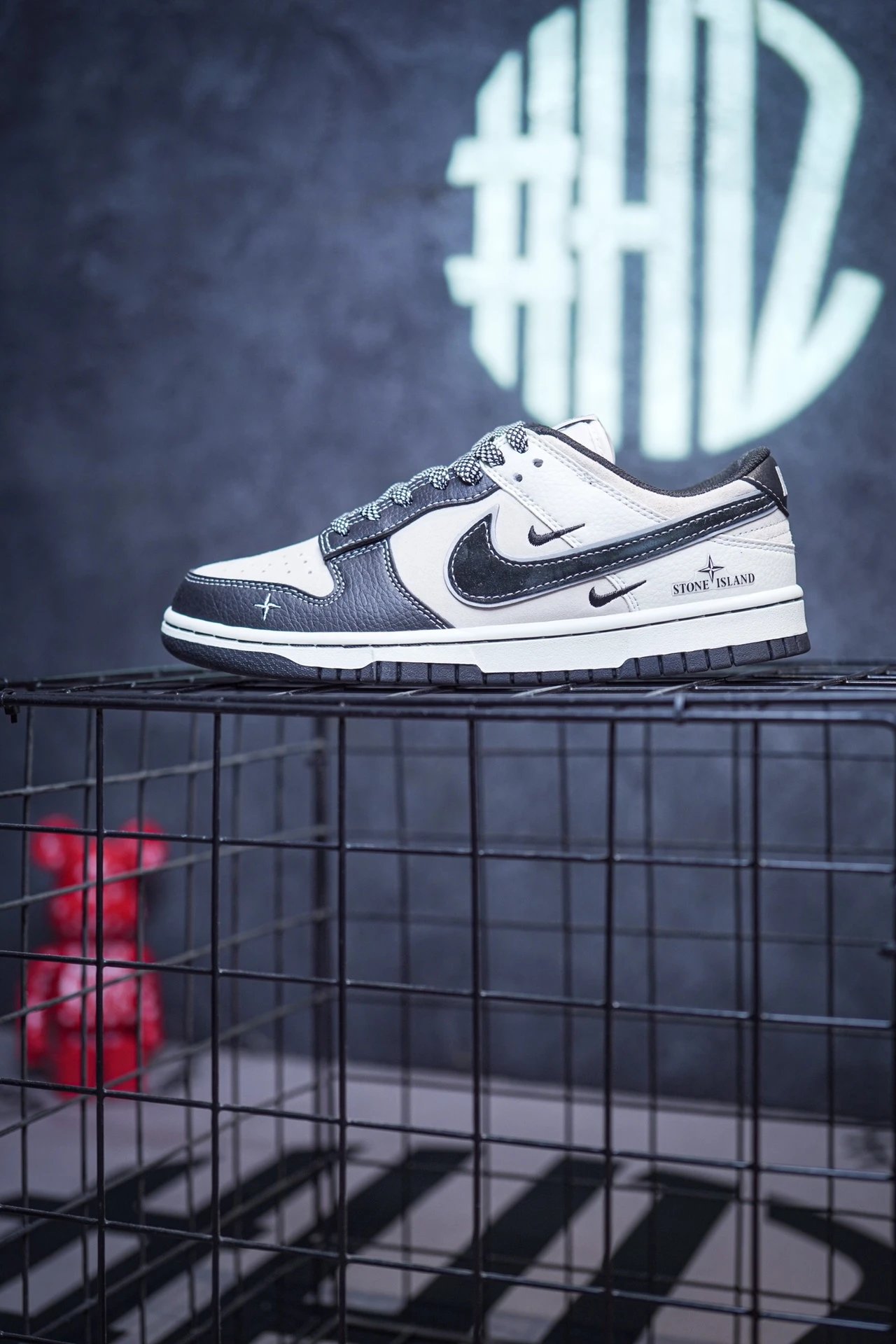 Nike Dunk Low Stone Island Sneakers