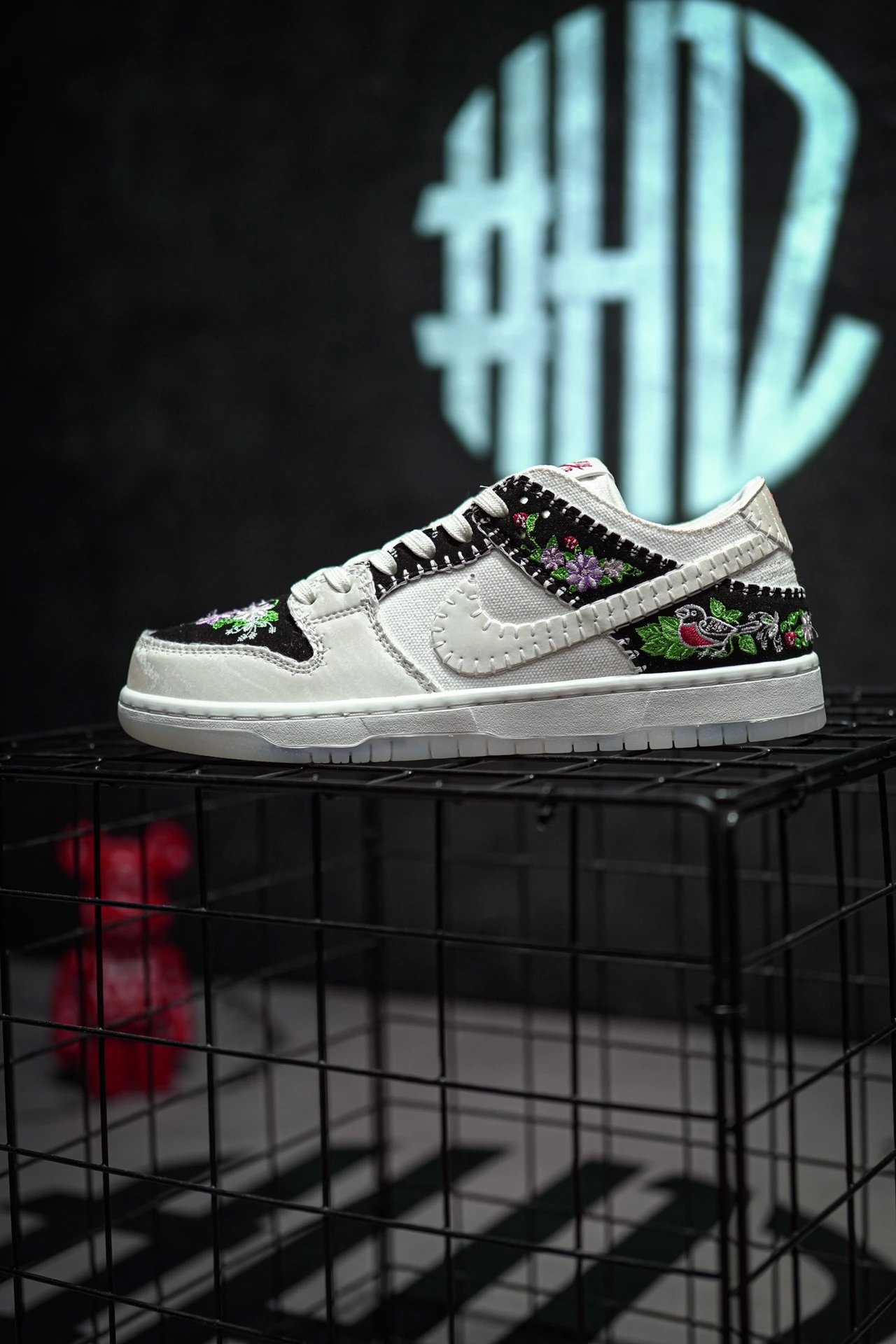 Nike SB Dunk Low Decon N7 Black Sail