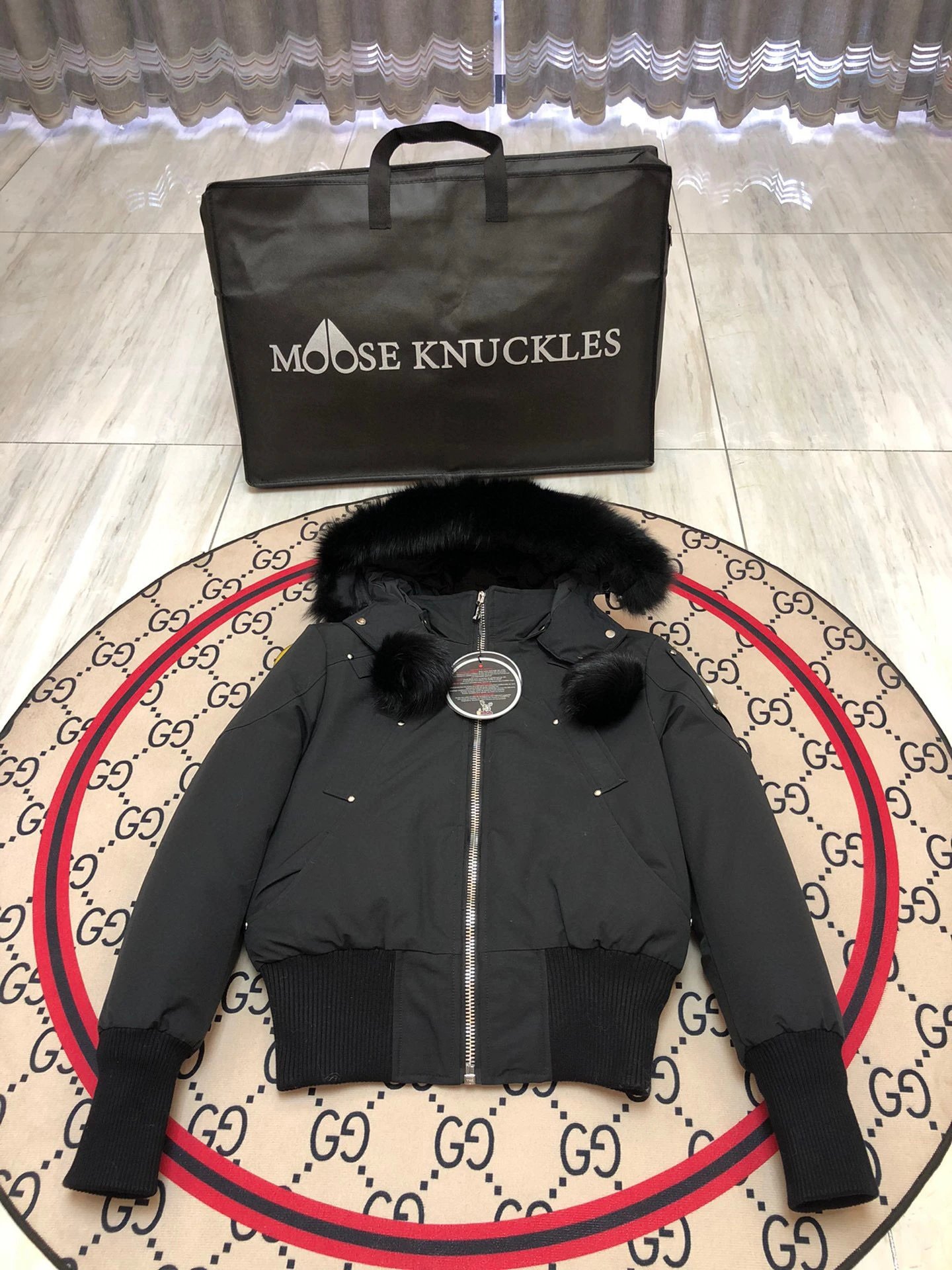 Moose Knuckles Jacket [28 styl