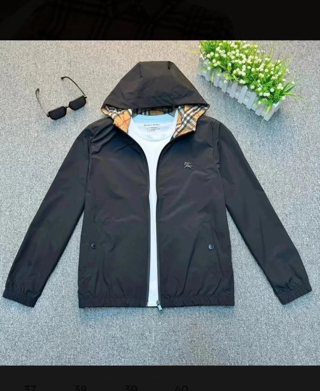 Product view 4