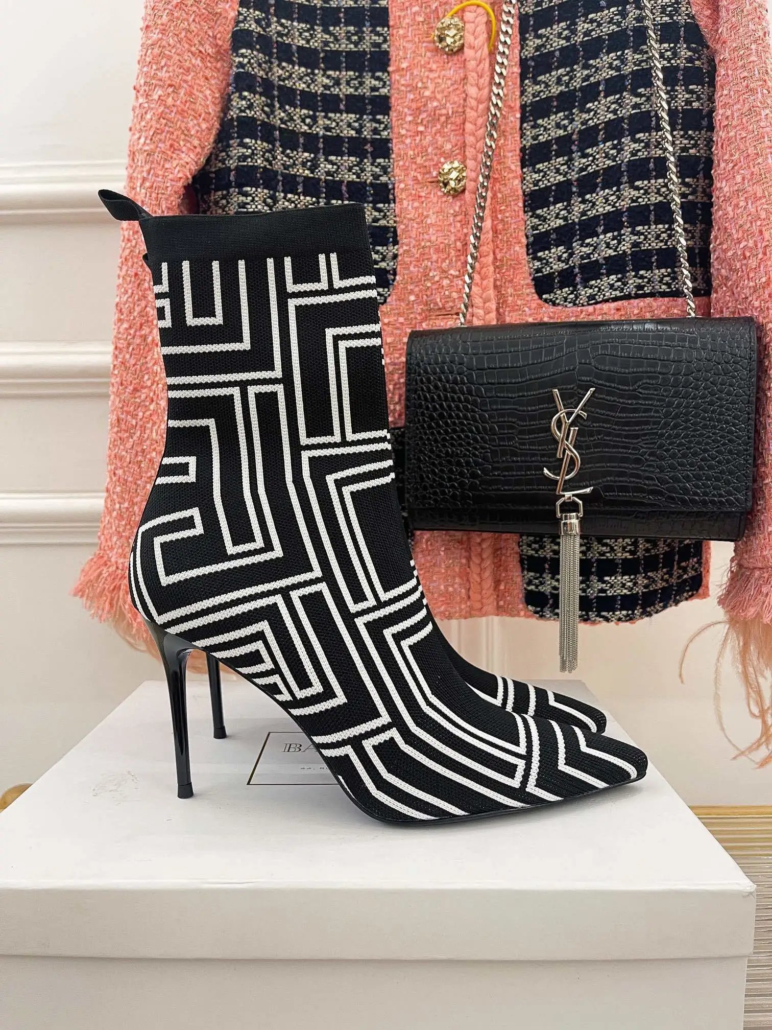Balmain Balmain Black & White Geometric Pattern Heeled Boots Black
