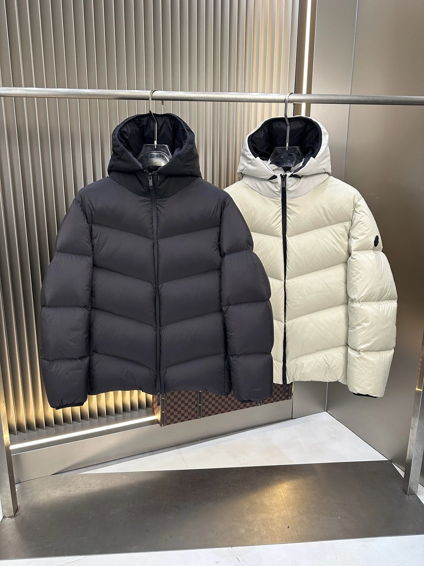 Moncler MAYA Down Jacket [30 s