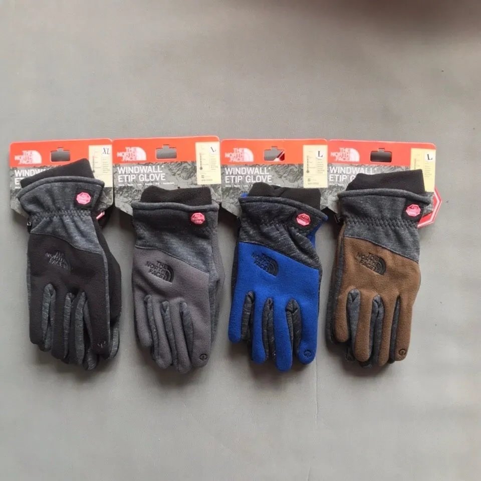 Nike Gloves Therma-FIT touchscreen grip image 3
