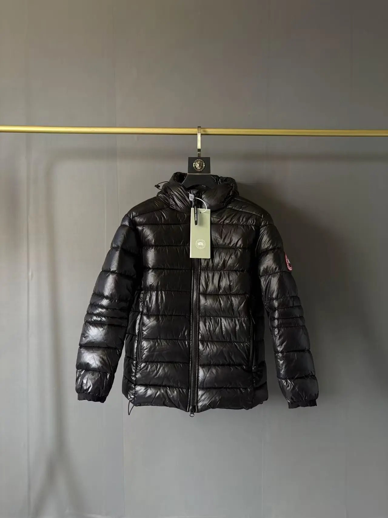 Milk white red label fur collar