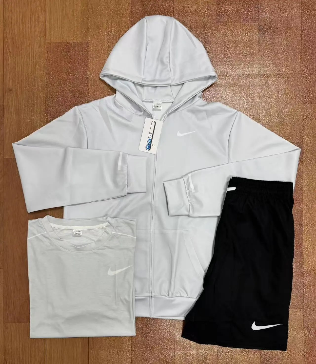 Nike Matching Sets Three-Piece Hooded Jacket, T-Shirt and Shorts Set — (Shorts-style three-piece set)-L272