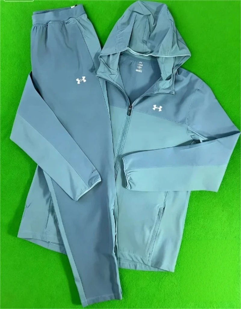 Nike Hooded and stand-collar zip sports jackets — 27