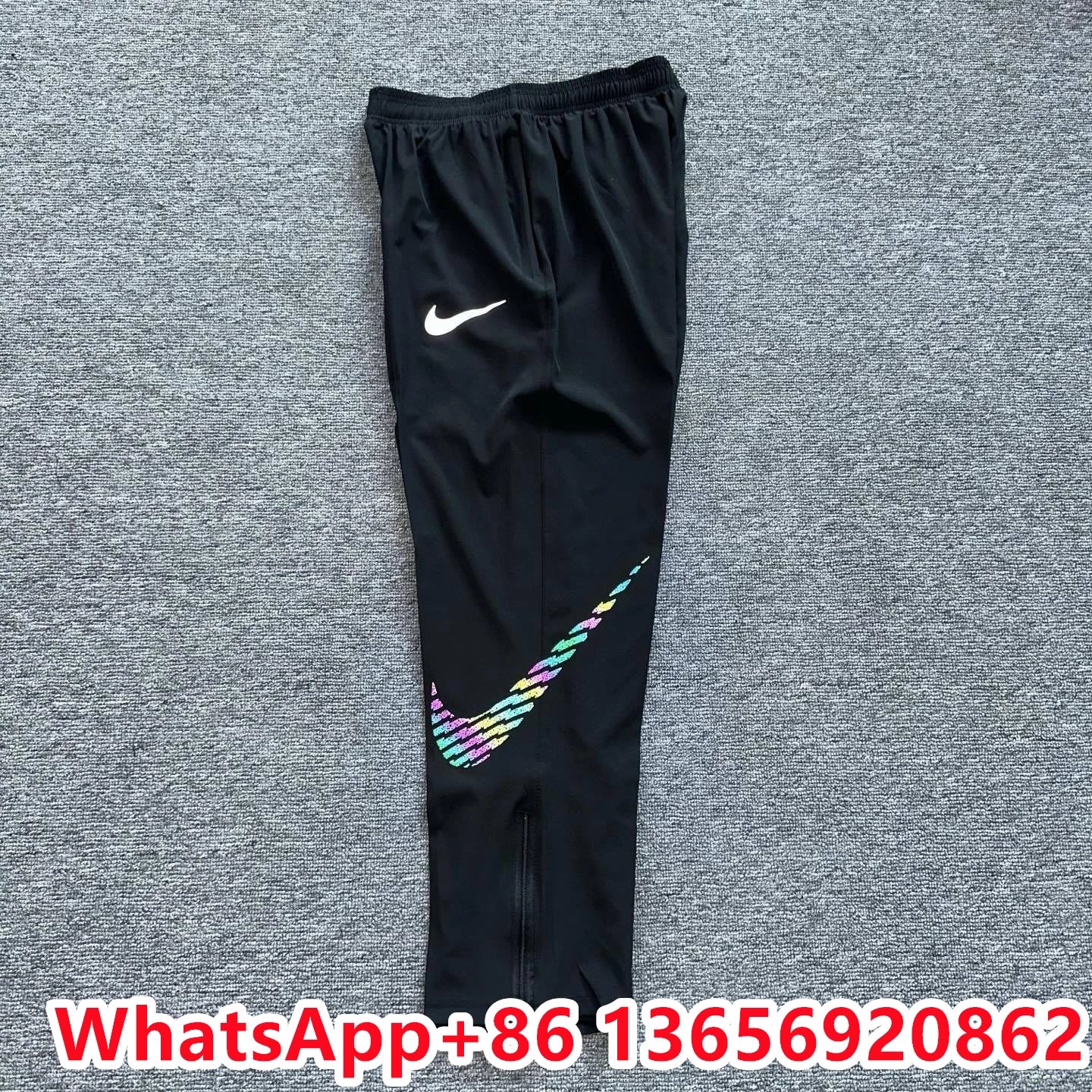 Reflective Wave Color Hook