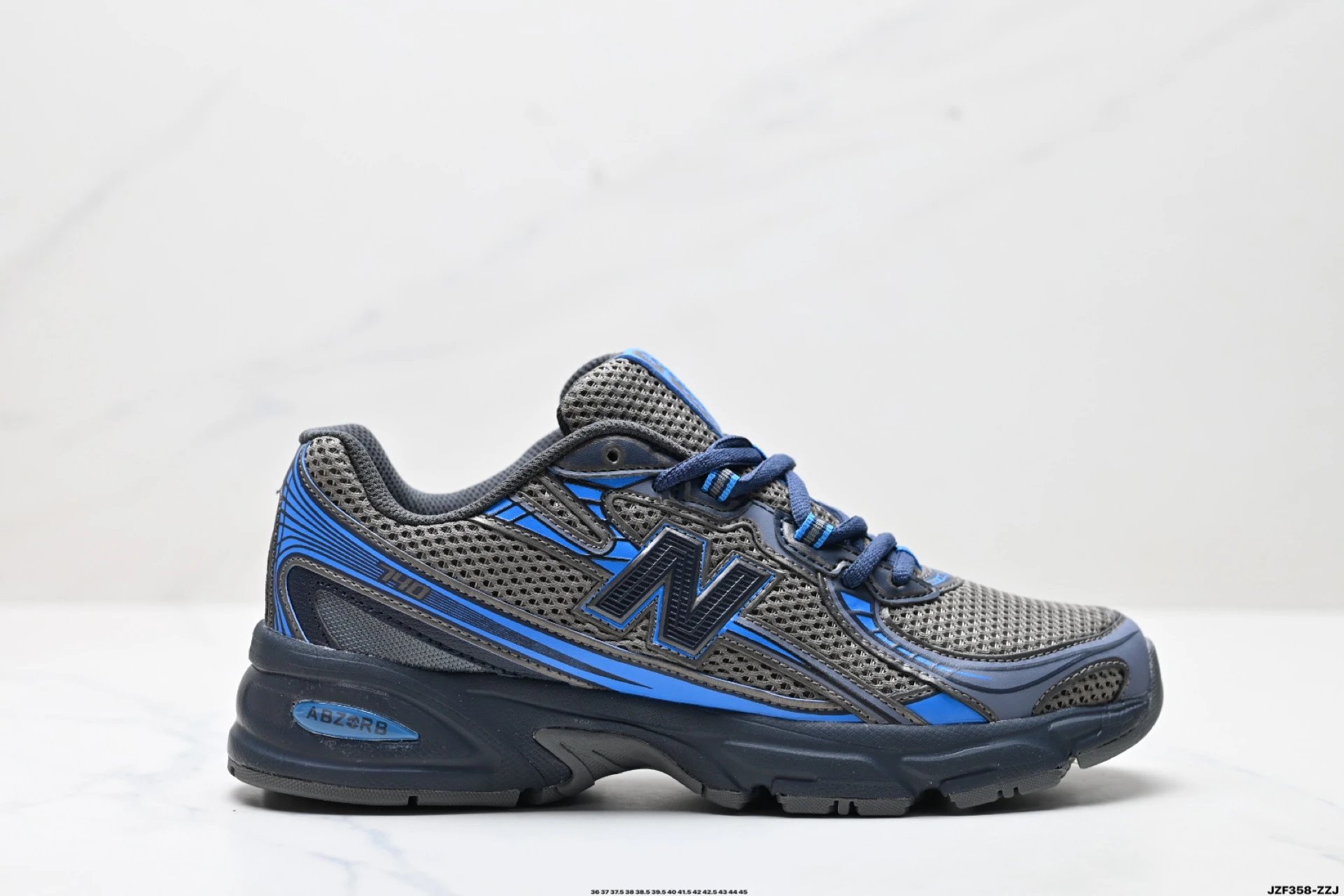 New Balance Sneakers 1906R — 38