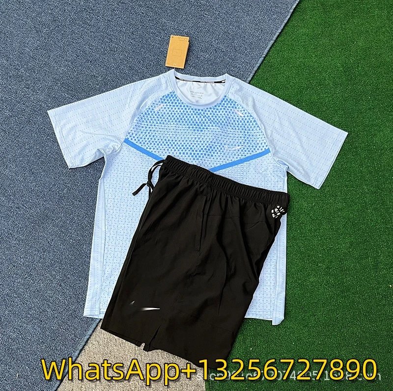 Nike Shirts Short-Sleeve Patterned Running Shirt image 11