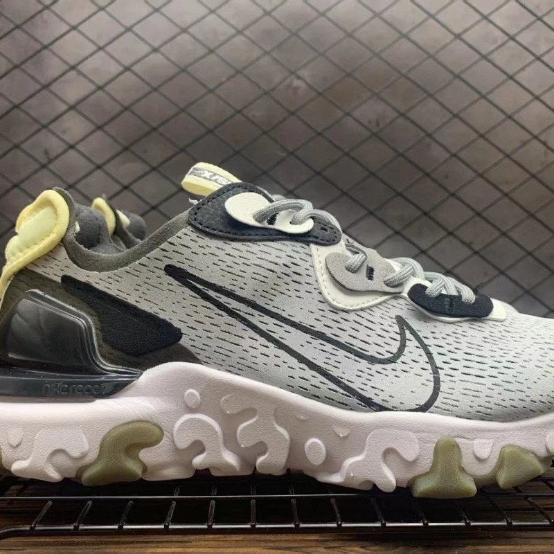 Nike Sneakers React Vision image 3