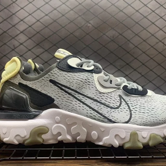 Nike Sneakers React Vision product detail image 3