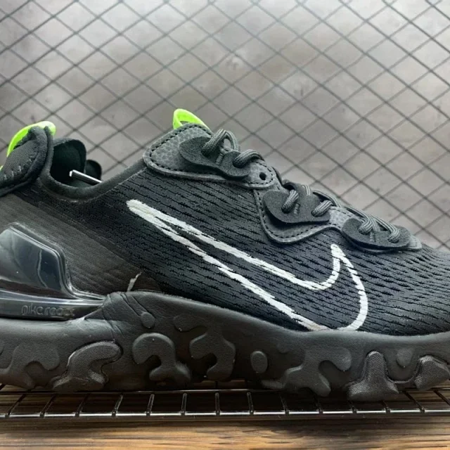 Nike Sneakers React Vision product detail image 2