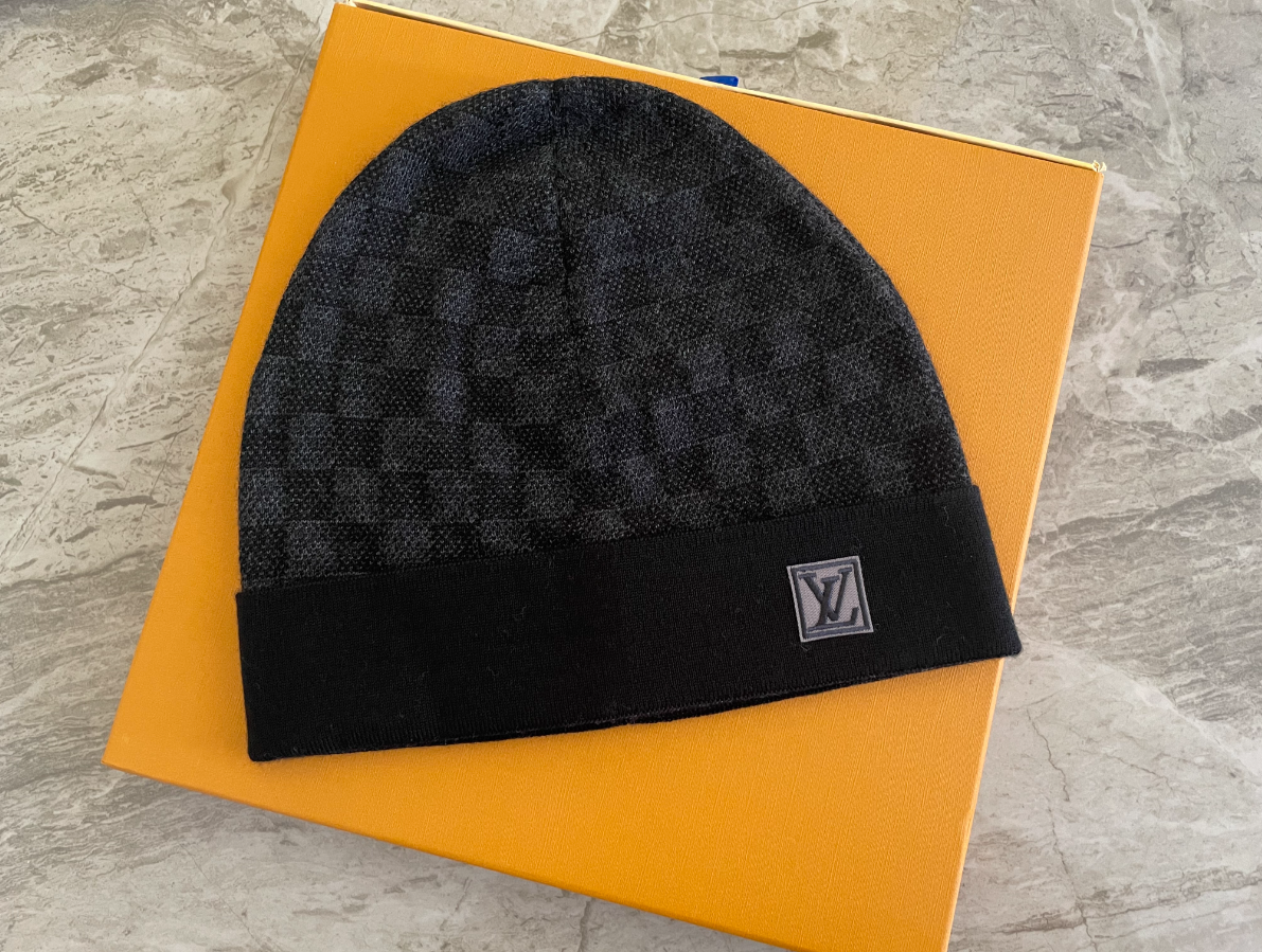 knit hat