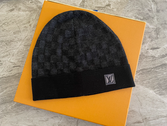 knit hat