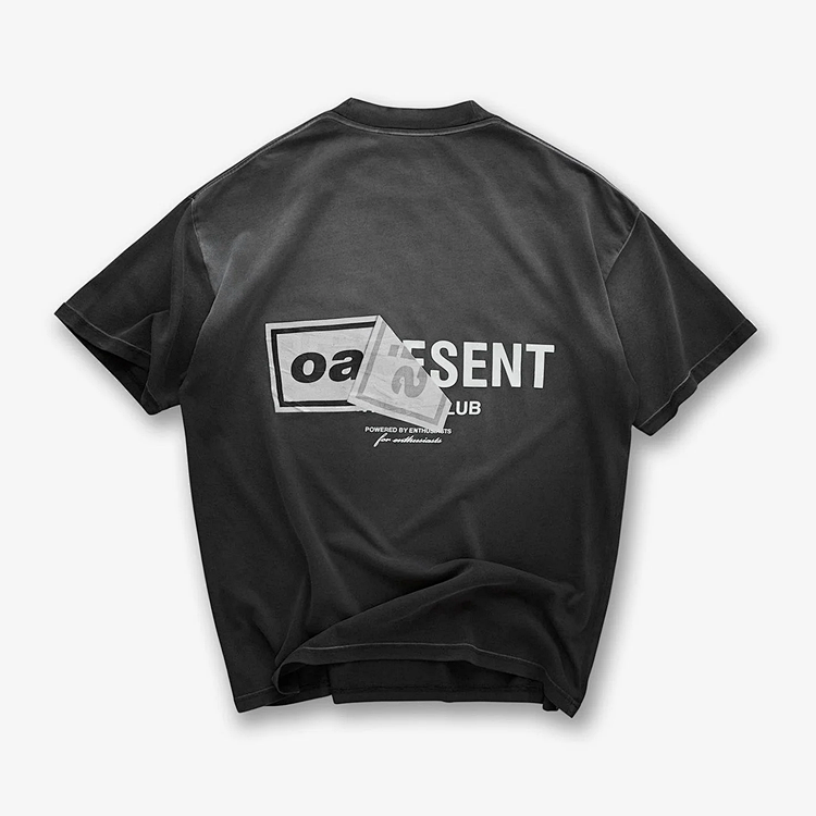 ON SALE￥58  Represent X Oasis Owners Club T-Shirt 绿洲摇滚乐队联名限定英文水洗做旧短袖t恤 颜色：水洗黑 白色 尺码：S M L XL  REP239