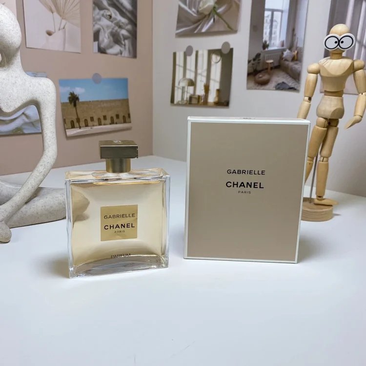 Chanel perfume | 2 colorways