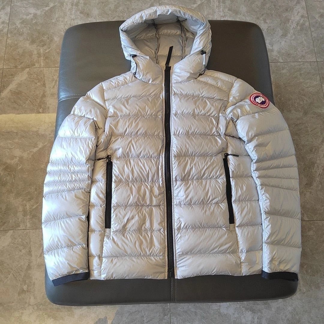 Silver gray red label