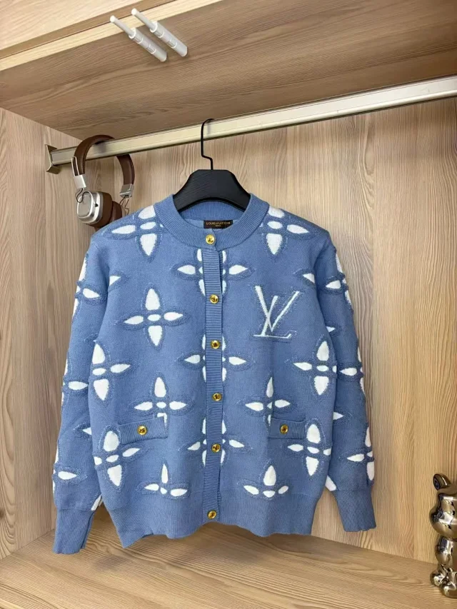 Louis Vuitton Monogram Jackets product detail image 4
