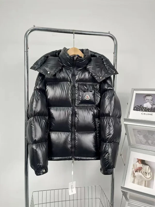 Moncler Zip-up track jacket, hooded sweatshirt and jogger designs with tricolor trim product detail image 6