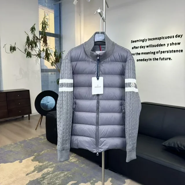 Moncler Zip-up track jacket, hooded sweatshirt and jogger designs with tricolor trim product detail image 8