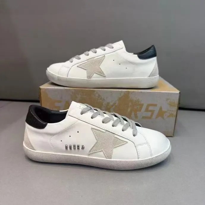 Hz07-fashionable sneakers