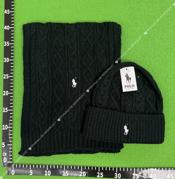 UGG Knit hat and scarf set — RALPH LAUREN-rhombus black