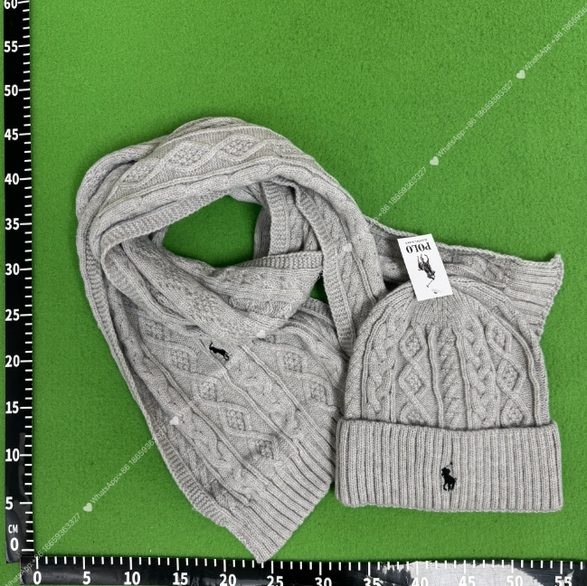 UGG Knit hat and scarf set — RALPH LAUREN-diamond gray