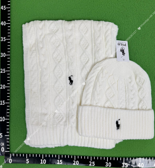 UGG Knit hat and scarf set — RALPH LAUREN-rhombus white