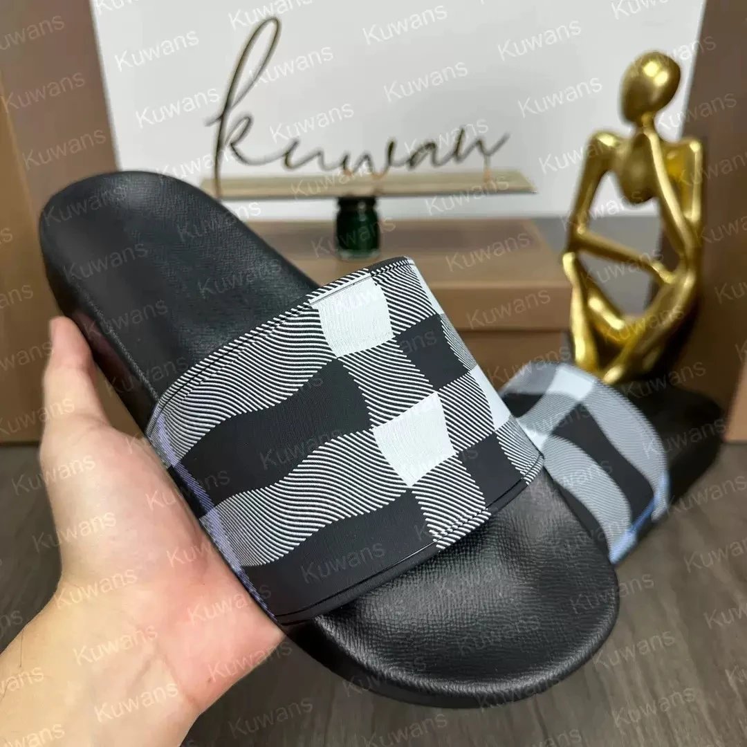 Kuwans Slide Black White Checkered Pattern Slippers