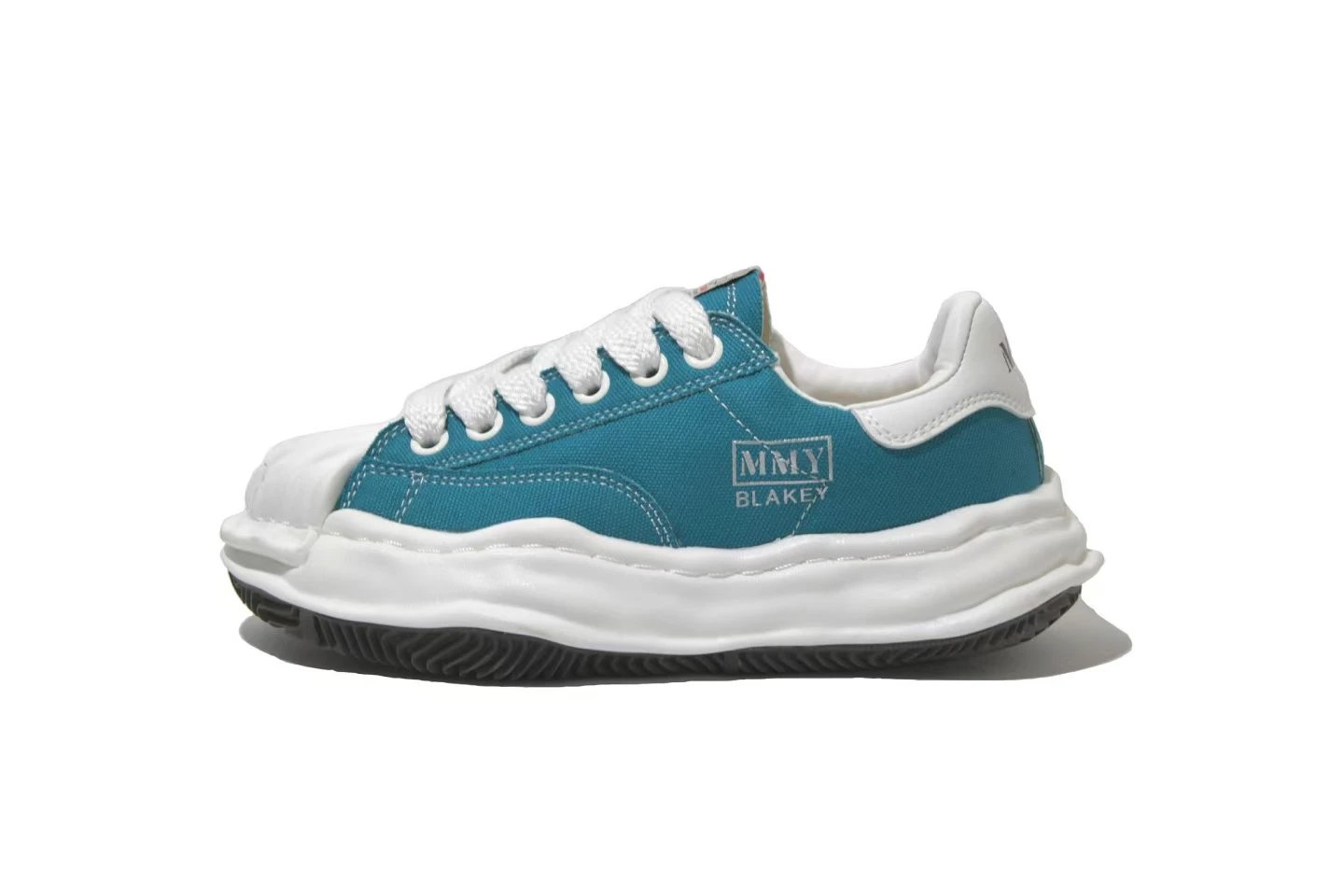 Unbranded Sneakers Low-Top Lace-Up with Sawtooth Sole — MMY-13
