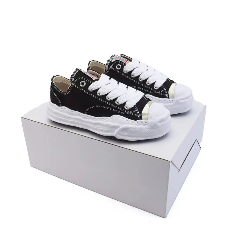 Unbranded Sneakers Low-Top Lace-Up with Sawtooth Sole — MMY-07