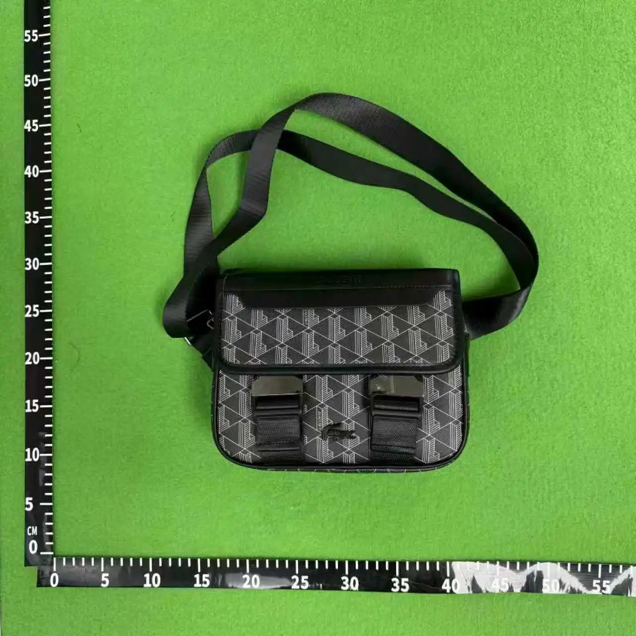 Burberry Crossbody Bags Zippered Bag image 3