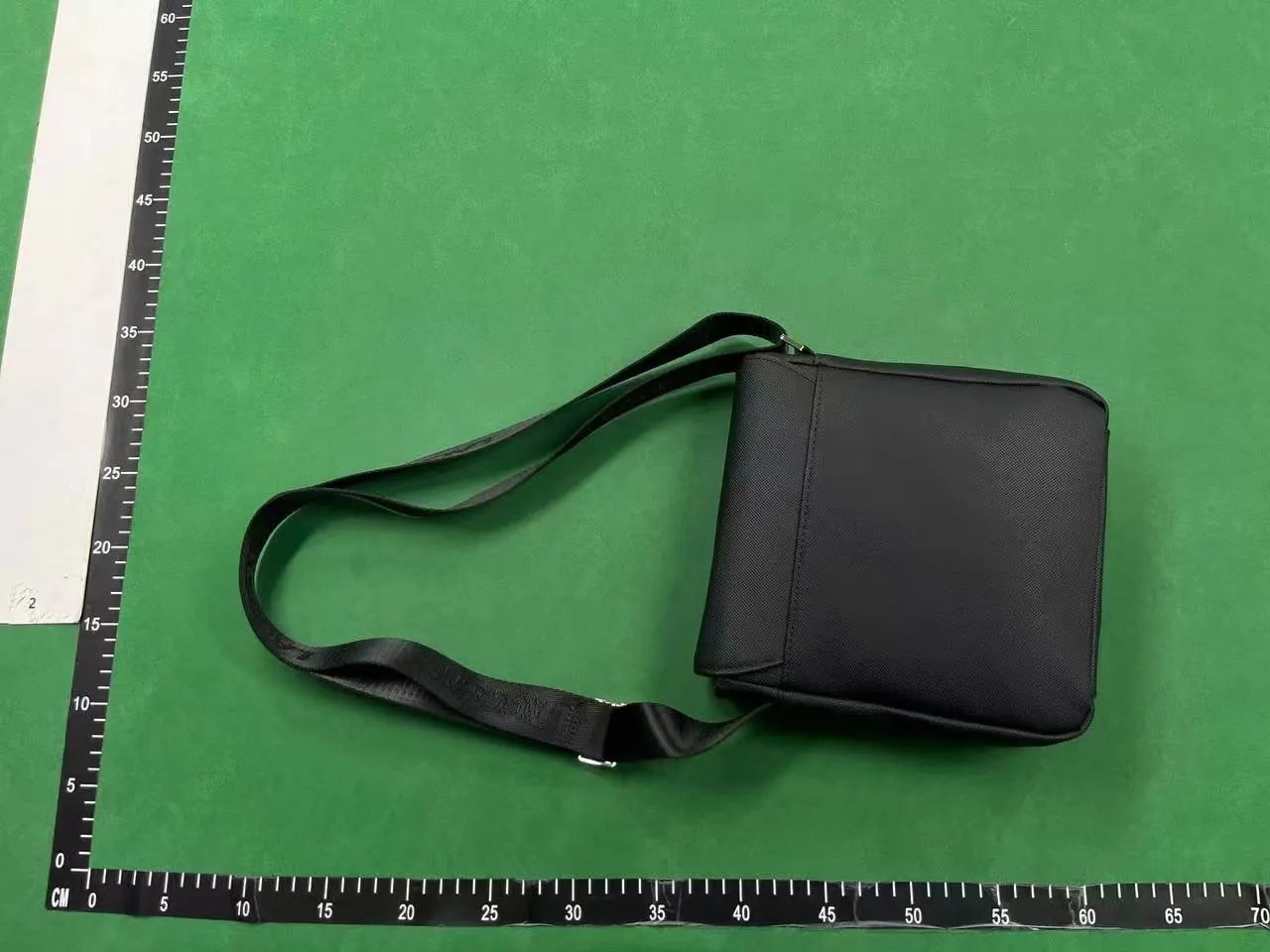 Burberry Crossbody Bags Zippered Bag image 6