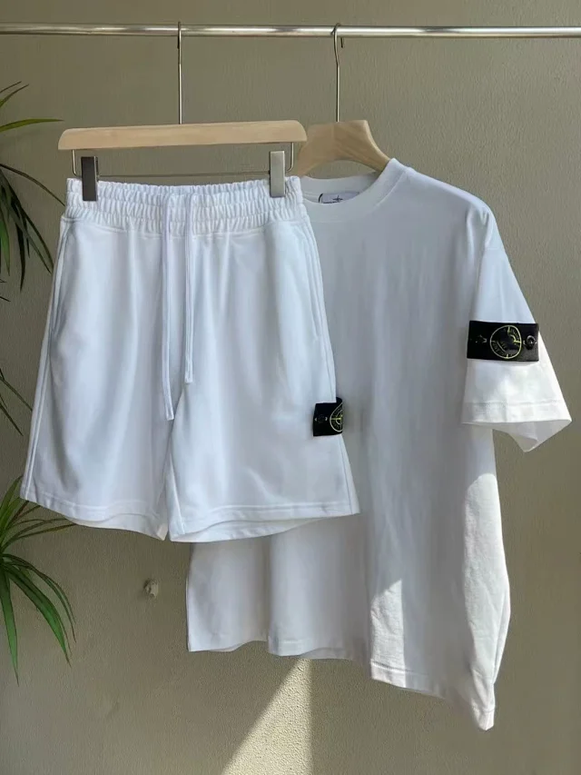 Fendi Matching Sets Monogram polo shirt and drawstring jogger set product detail image 58