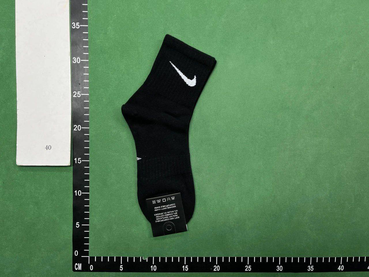 Nike Socks Ribbed crew image 3