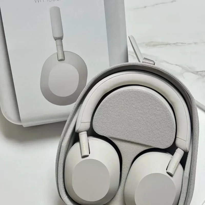 Sony XM5 Off-White (No returns or exchanges without quality issues)