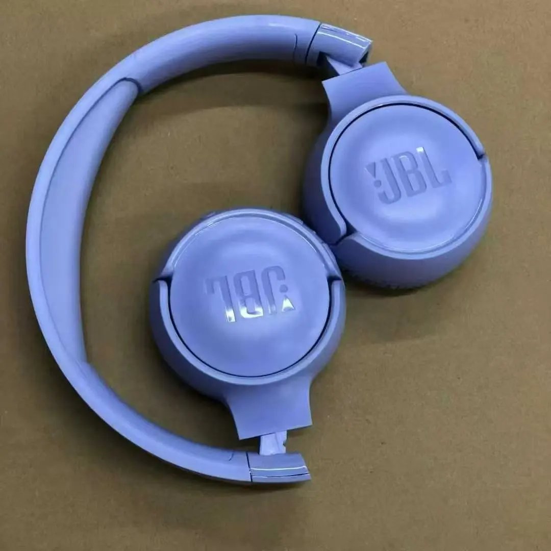 JBL Blue