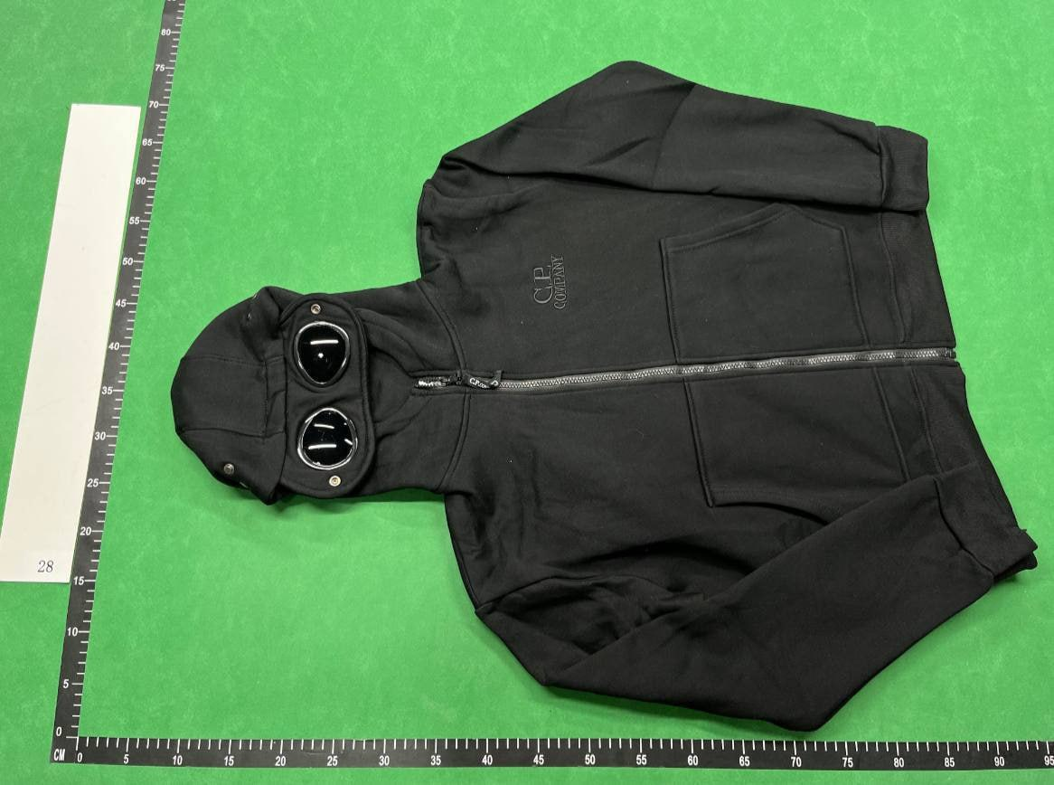 CP Company Goggle Pocket Vest Army Green - 13