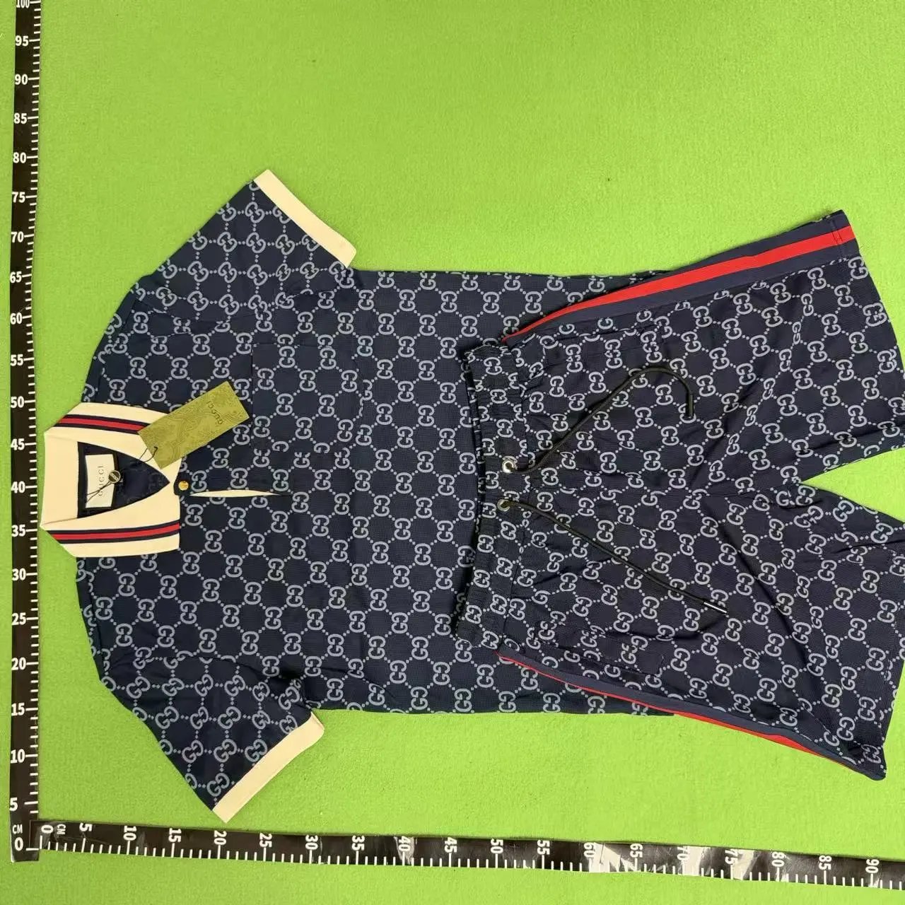 Di or standing collar in Tibetan blue