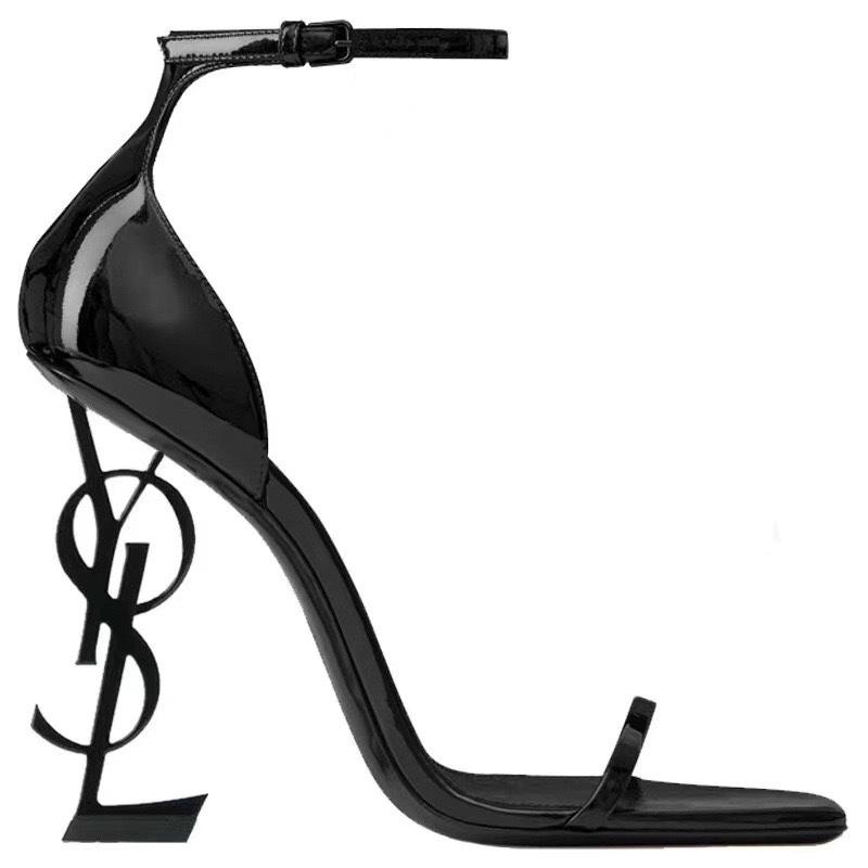 Patent leather black heel (8cm)