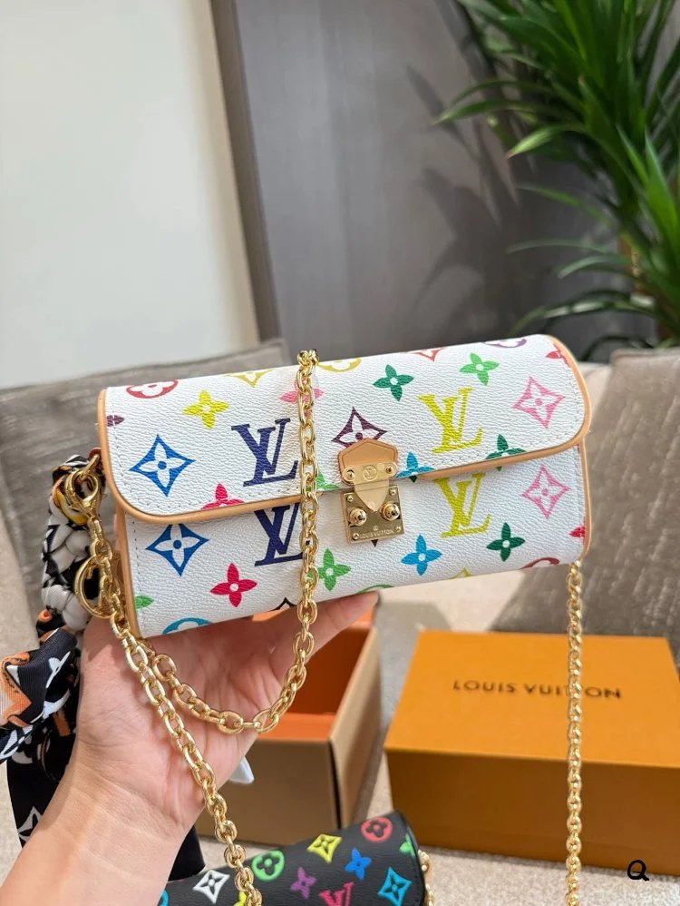 L*uis V*itton Handbags LL - 132838