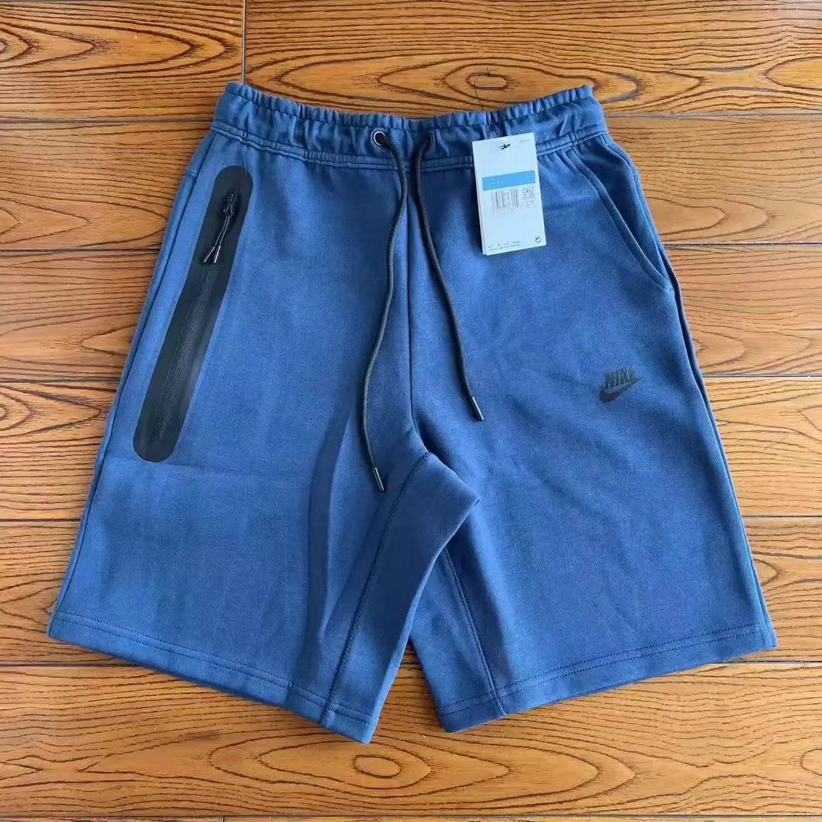 Nike Shorts Fleece Drawstring with Zippered Pocket — 6