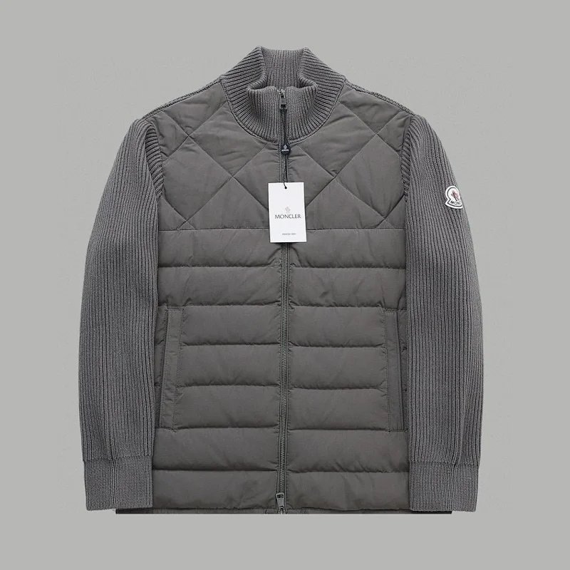 Knitted Grey