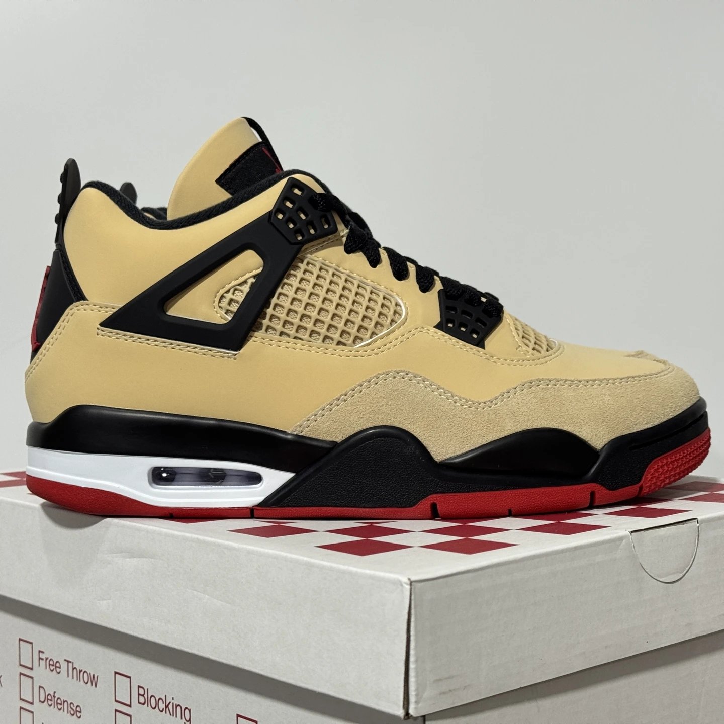 J4 Retro 'Pizza' OG FL Batch  IH2094-200