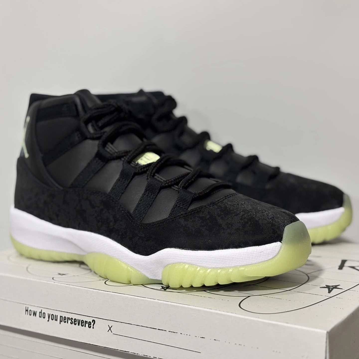 AJ 11 "Sneaker School" Halloween Y3 Batch HQ7978-102