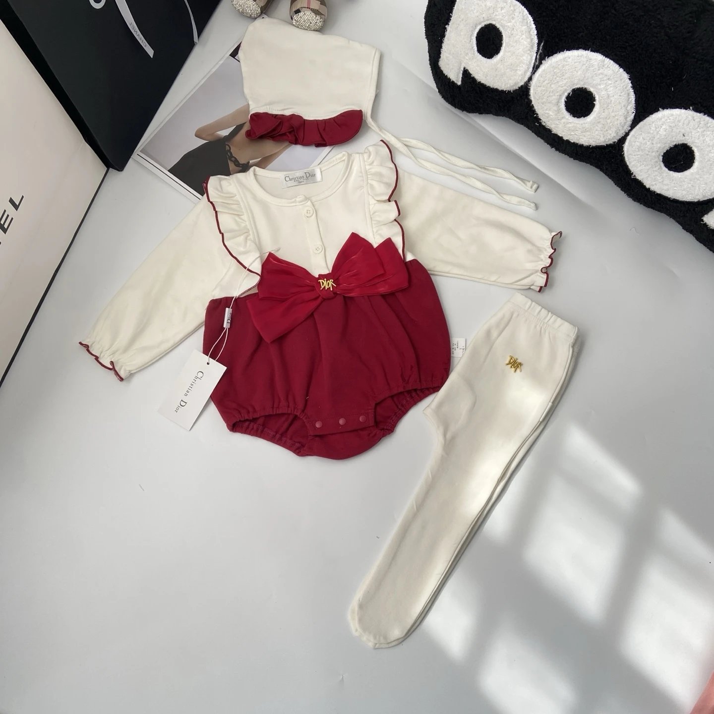 Gucci Matching Sets Children's two-piece sweater and jogger — 10(Three-piece set)