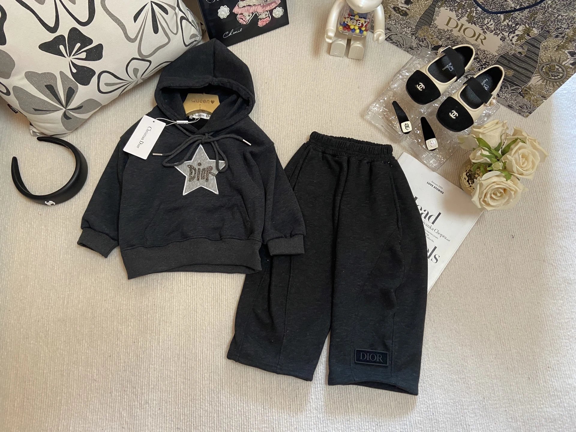 Gucci Matching Sets Children's two-piece sweater and jogger — 12