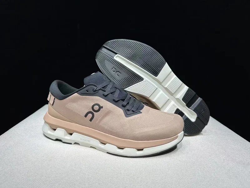 On Sneakers Cloudtilt — On Running 505 Brown